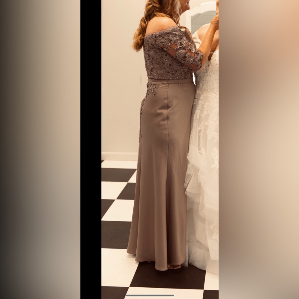 Women’s Mother of bride dress
